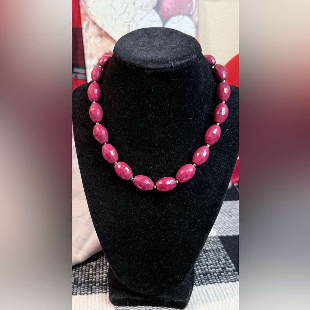 White House Black Market Dyed Jade Necklace in Berry